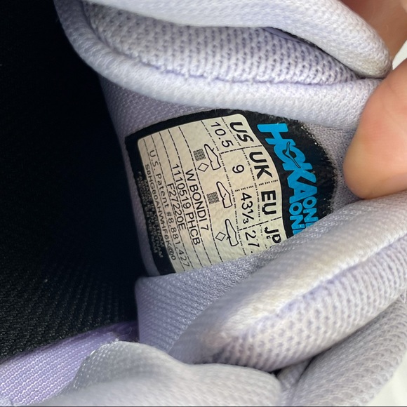 HOKA ONE ONE Bondi 7 Purple Running Shoes - Picture 12 of 13